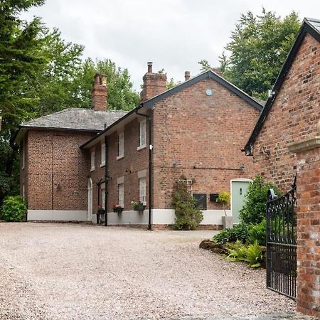 The Guesthouse At Old Vicarage Tarporley Exterior foto